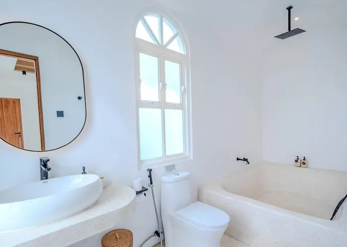 Holiday home Minutes From - Casa Mare Blu